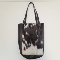 Shopper leer & koeienhuid - zwart & tricolor 5