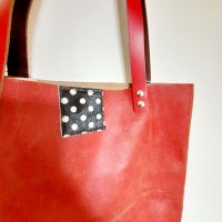 Shopper leer & koeienhuid - geruwd rood & polka dot