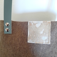 Shopper vilt & koeienhuid - khaki & silverstamps