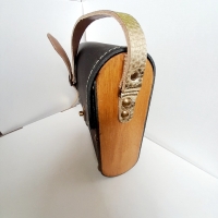 Schoudertasje met houten zijkanten - Glad zwart met hengsel python zwart