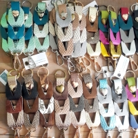 OPKOOPPAKKET SLEUTELHANGERS SCHAKELS - mix van 50 stuks